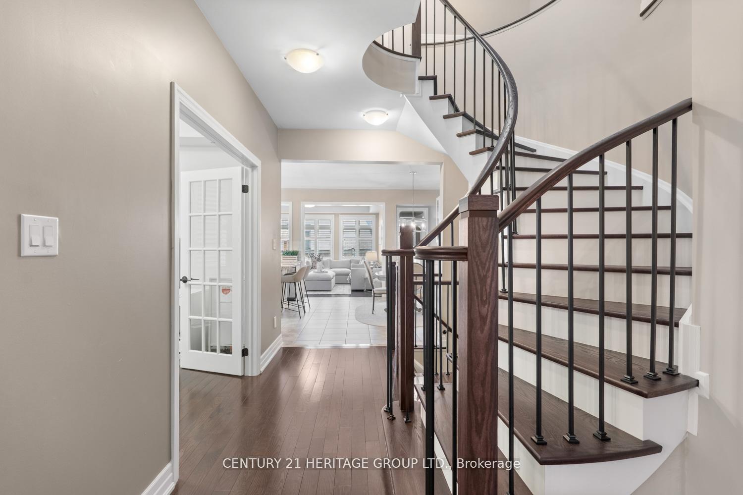 Photo 18 of 67 Alex Campbell Crescent, King, King City — HOMEH