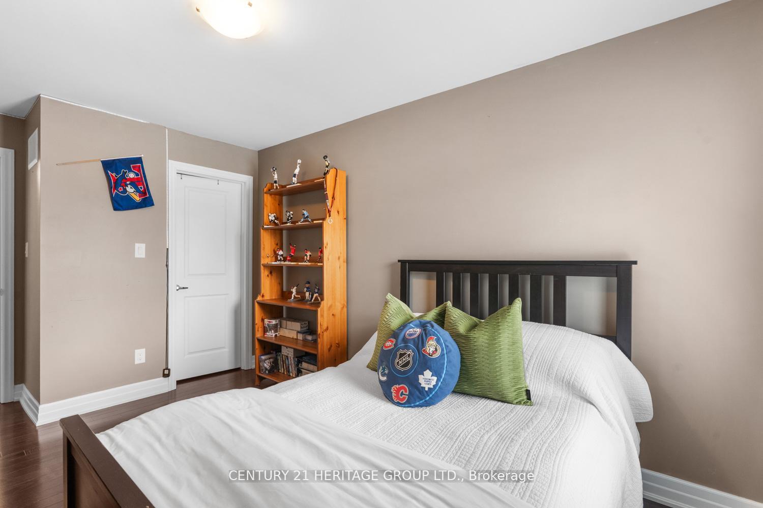 Photo 29 of 67 Alex Campbell Crescent, King, King City — HOMEH