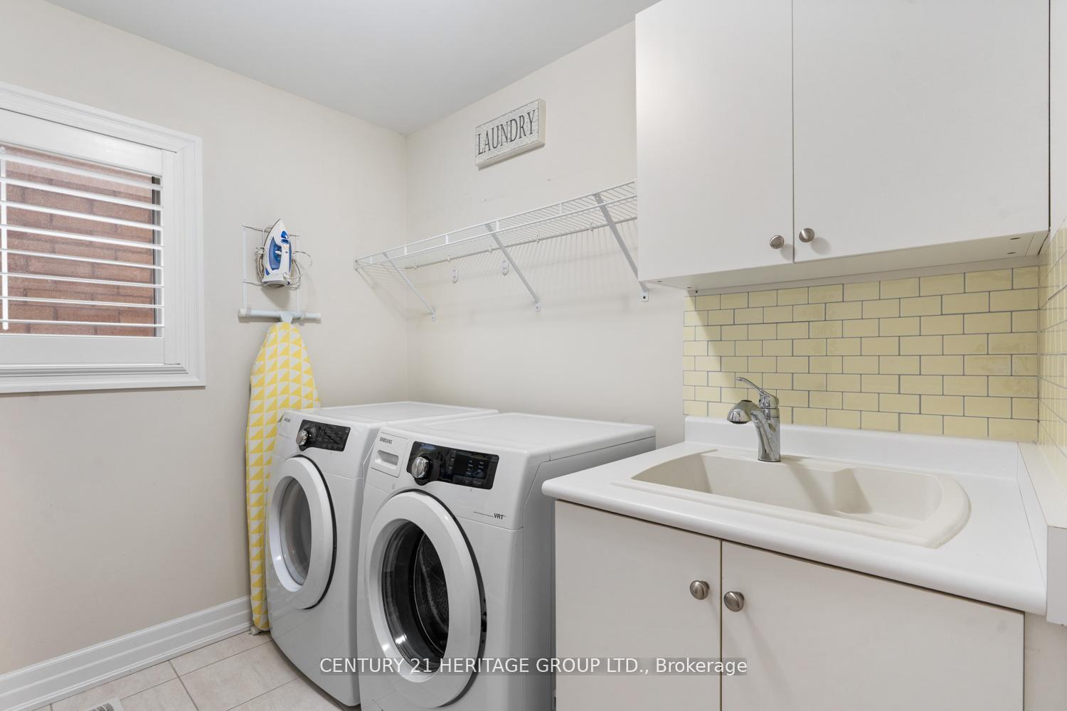 Photo 33 of 67 Alex Campbell Crescent, King, King City — HOMEH