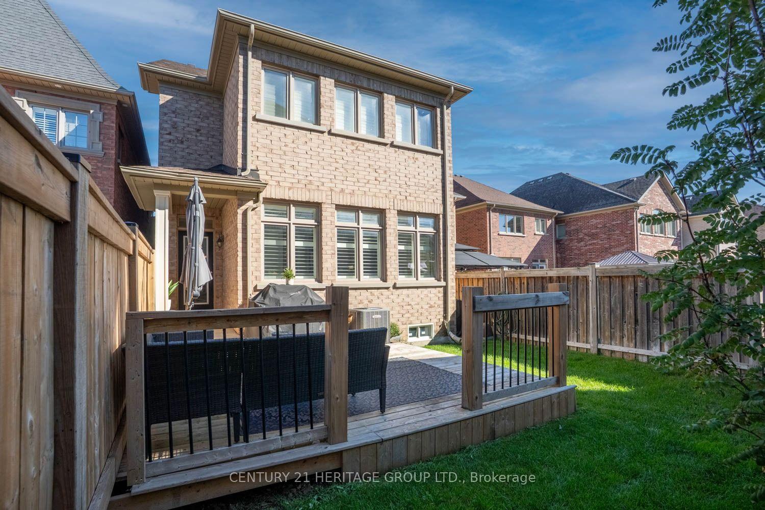 Photo 43 of 67 Alex Campbell Crescent, King, King City — HOMEH