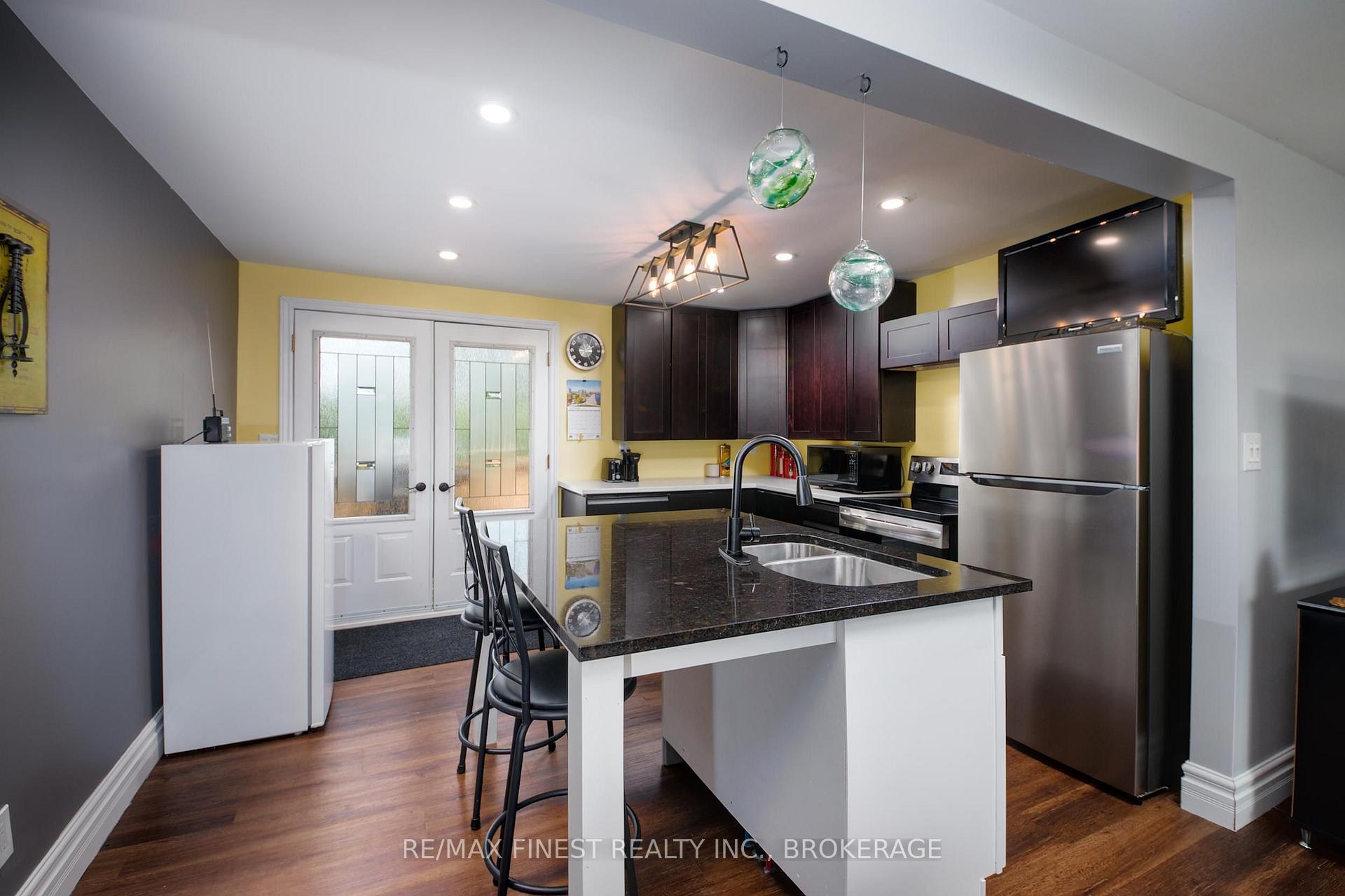 Photo 9 of 7720 Front Road, Loyalist, Amherst Island — HOMEH