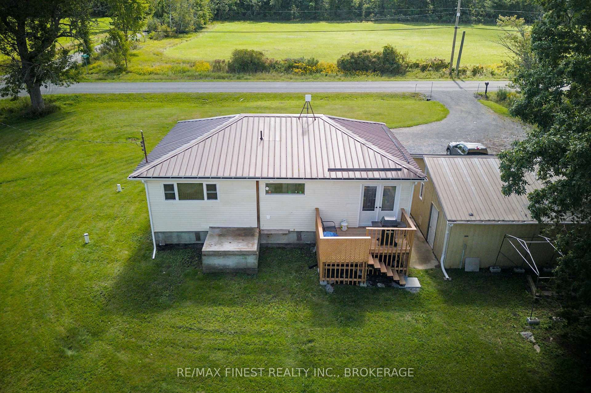Photo 20 of 7720 Front Road, Loyalist, Amherst Island — HOMEH