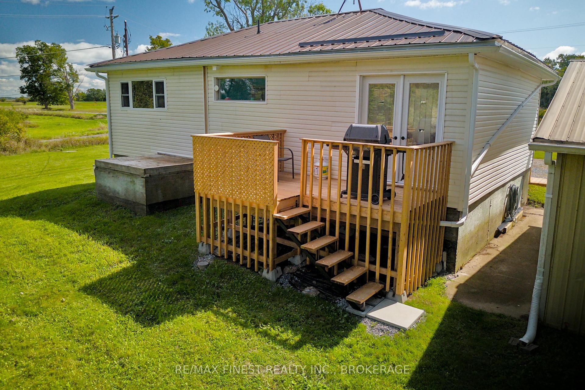 Photo 38 of 7720 Front Road, Loyalist, Amherst Island — HOMEH