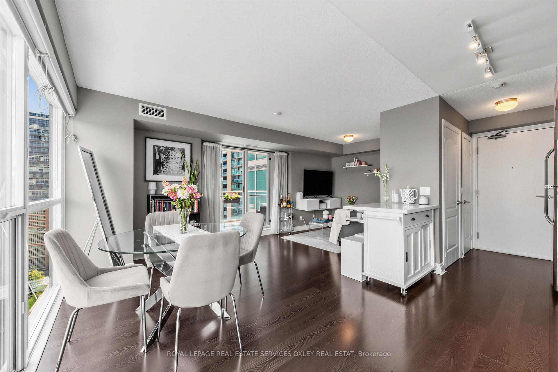 Photo 2 of Unit 1102, 100 Western Battery Road, Toronto, Niagara — HOMEH