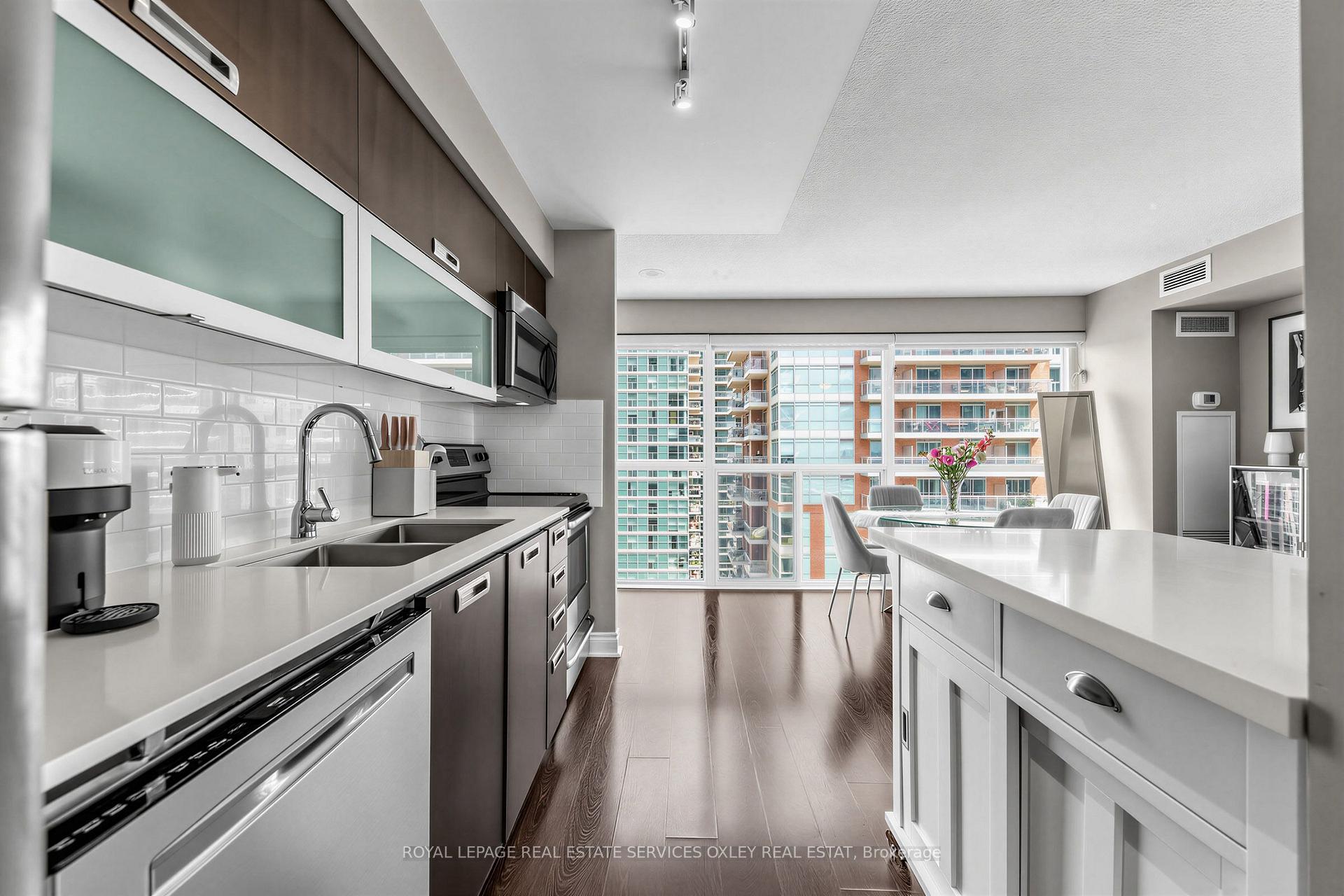 Photo 7 of Unit 1102, 100 Western Battery Road, Toronto, Niagara — HOMEH