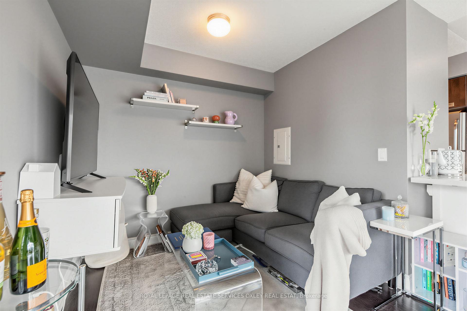 Photo 13 of Unit 1102, 100 Western Battery Road, Toronto, Niagara — HOMEH