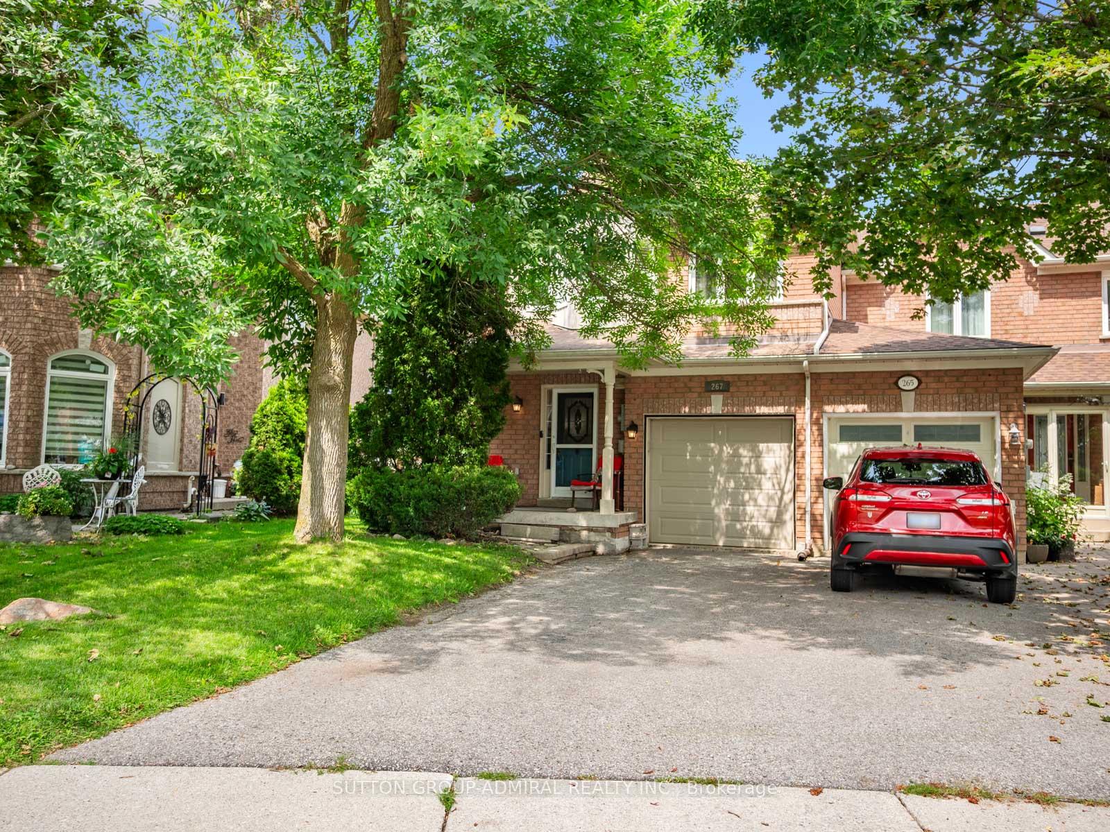 Photo 4 of 267 Warner Crescent, Newmarket, Summerhill Estates — HOMEH