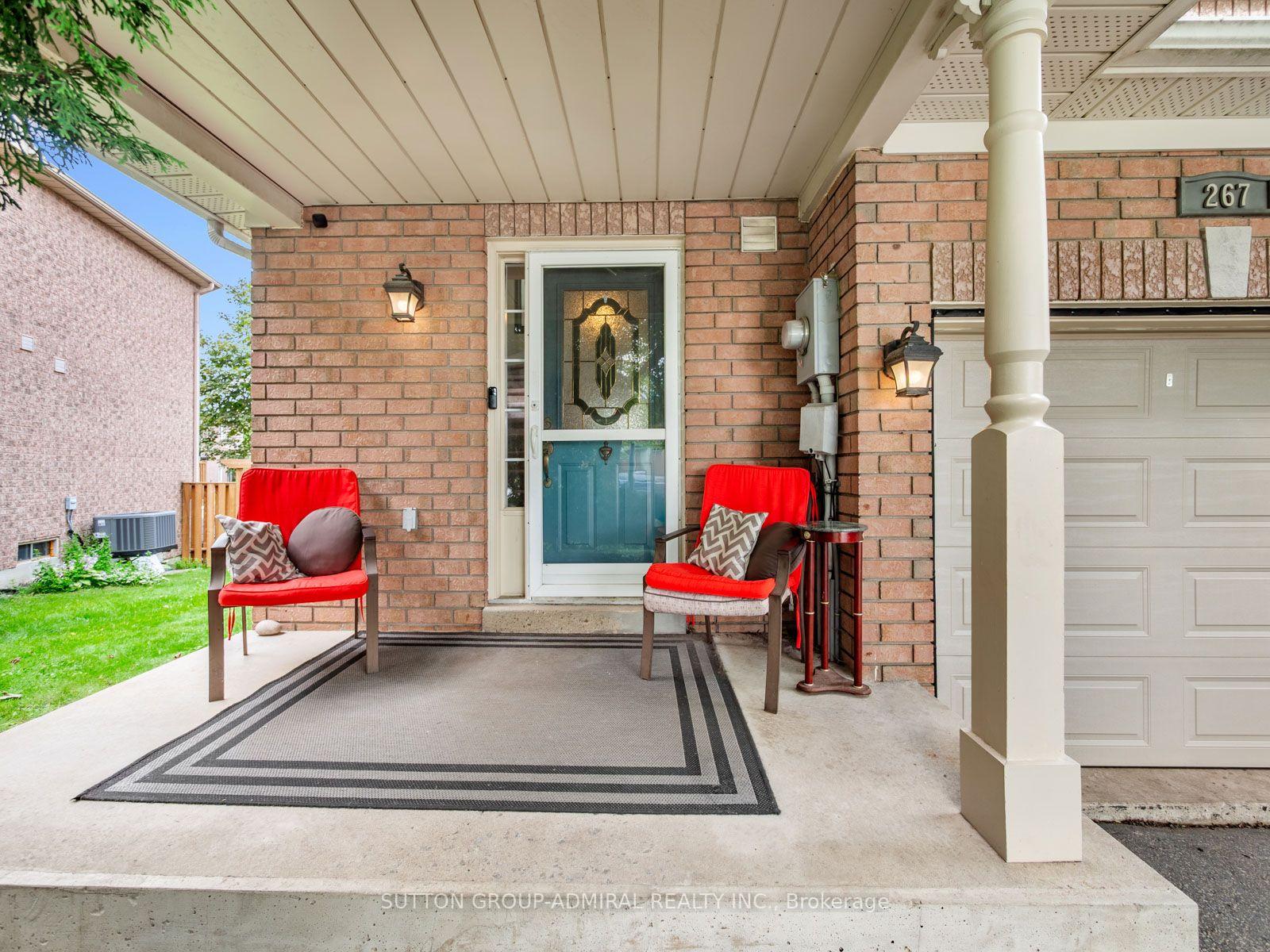 Photo 5 of 267 Warner Crescent, Newmarket, Summerhill Estates — HOMEH