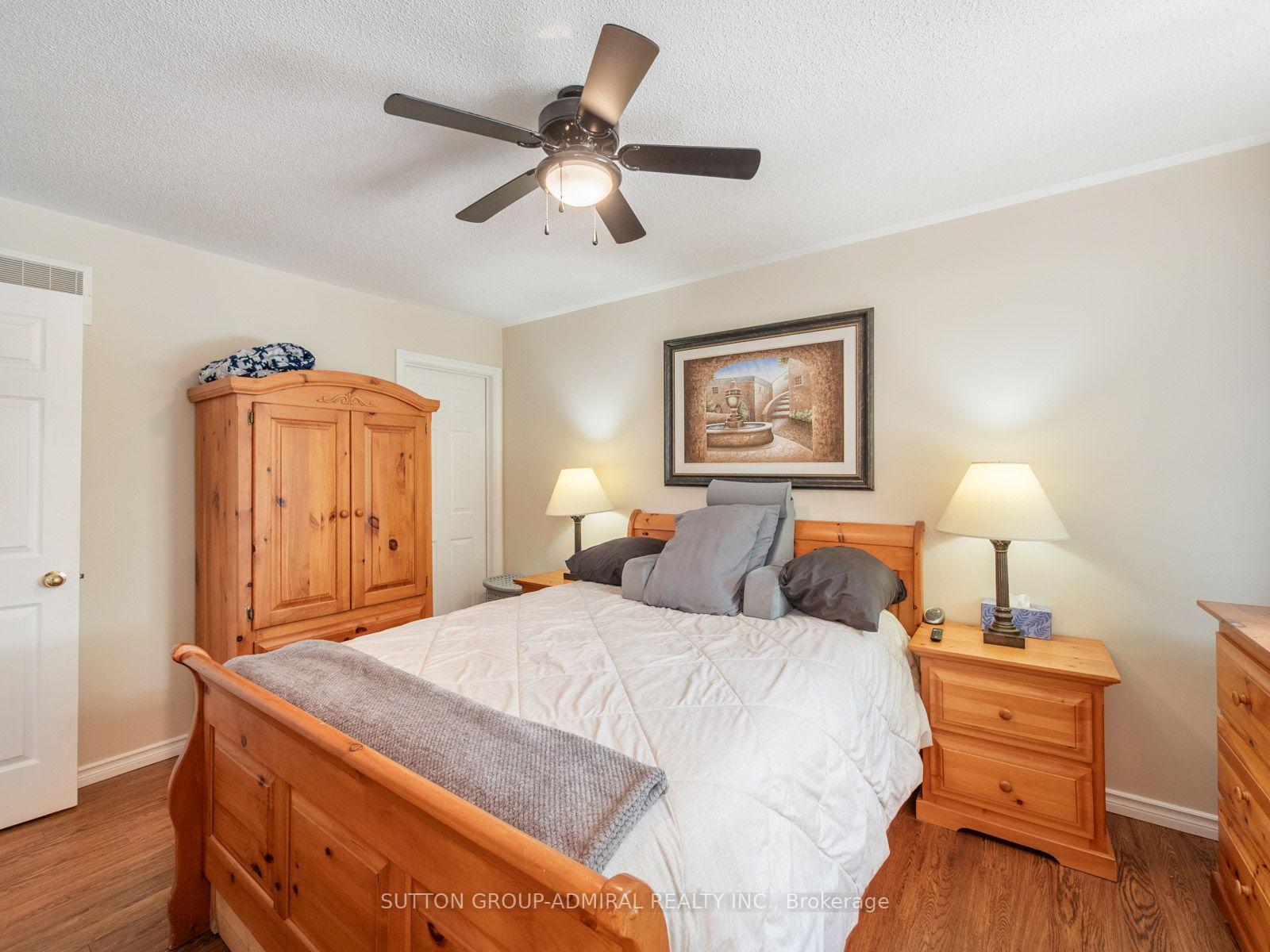 Photo 20 of 267 Warner Crescent, Newmarket, Summerhill Estates — HOMEH