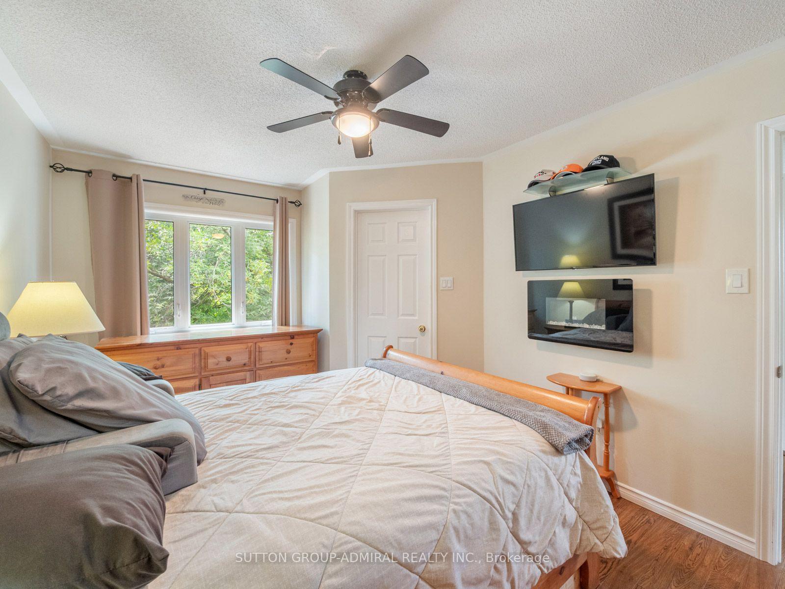 Photo 21 of 267 Warner Crescent, Newmarket, Summerhill Estates — HOMEH