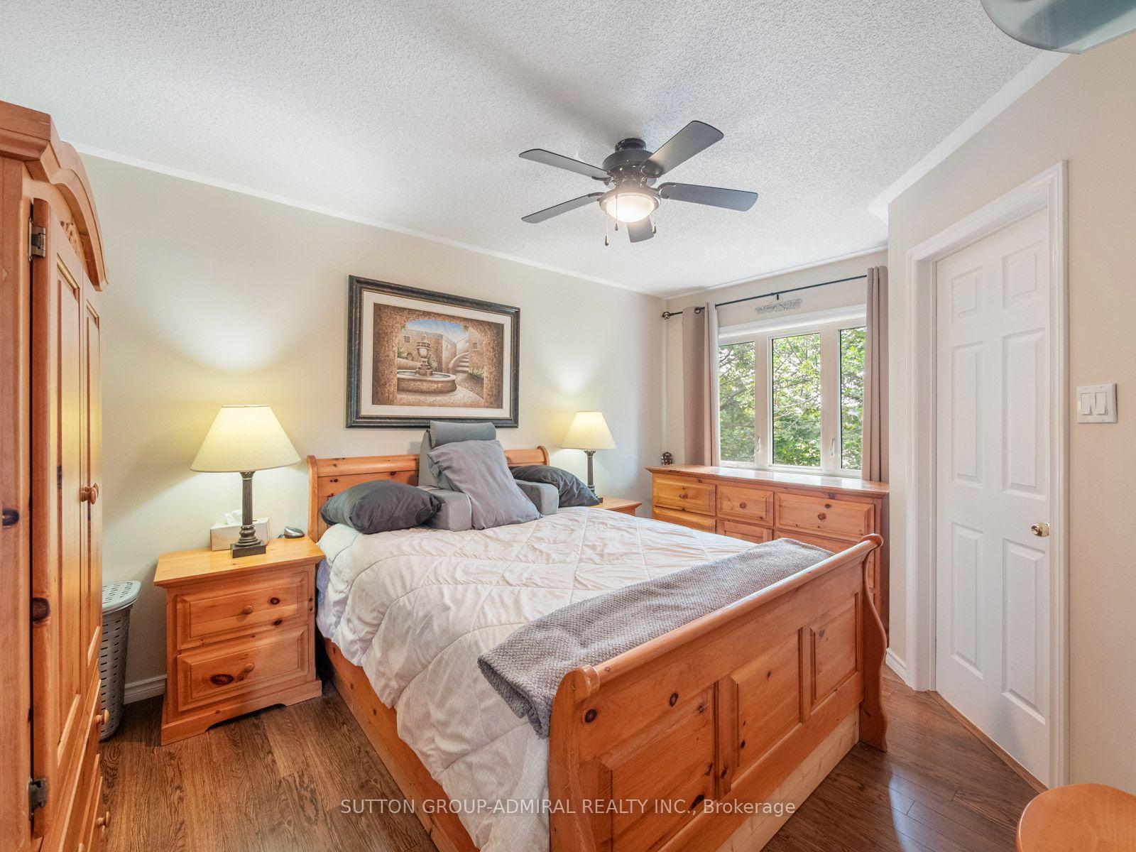 Photo 22 of 267 Warner Crescent, Newmarket, Summerhill Estates — HOMEH
