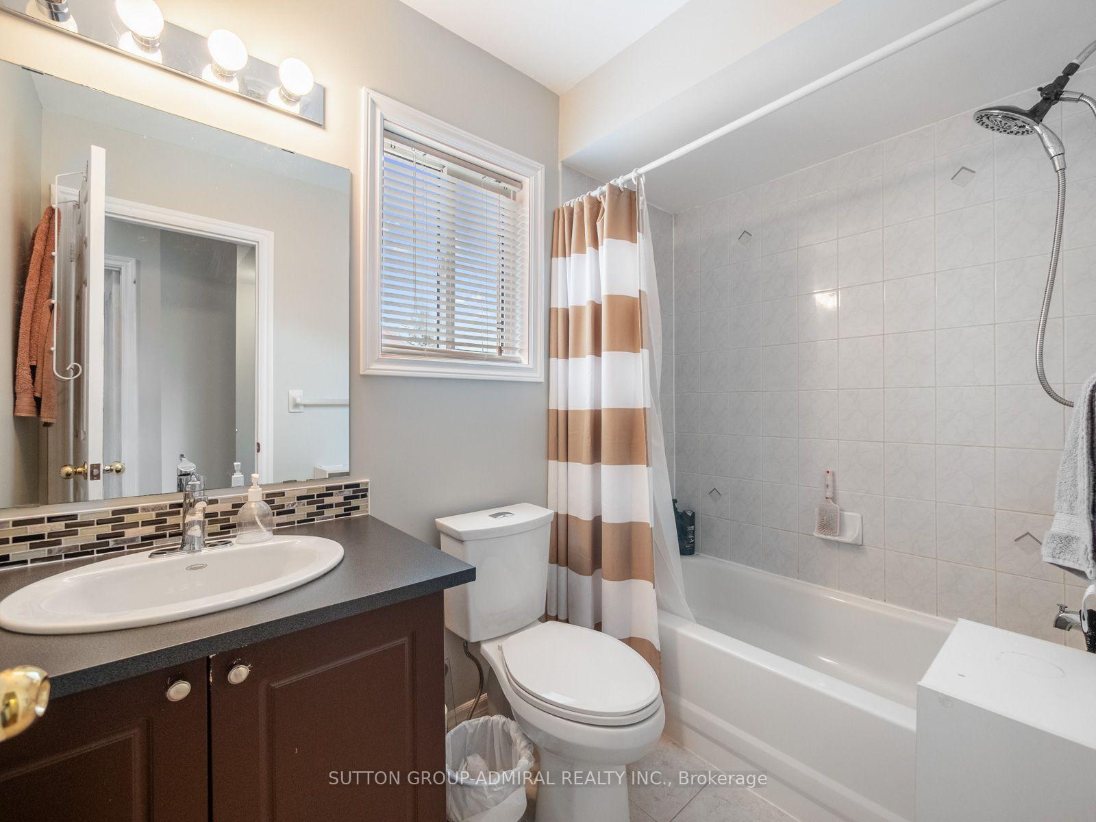 Photo 27 of 267 Warner Crescent, Newmarket, Summerhill Estates — HOMEH
