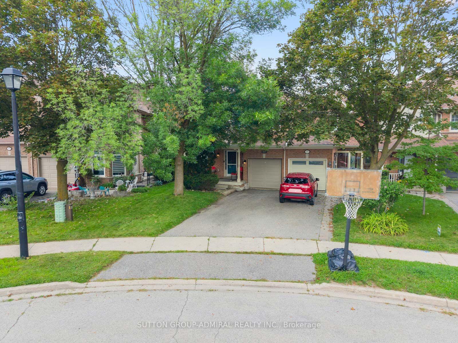Photo 42 of 267 Warner Crescent, Newmarket, Summerhill Estates — HOMEH