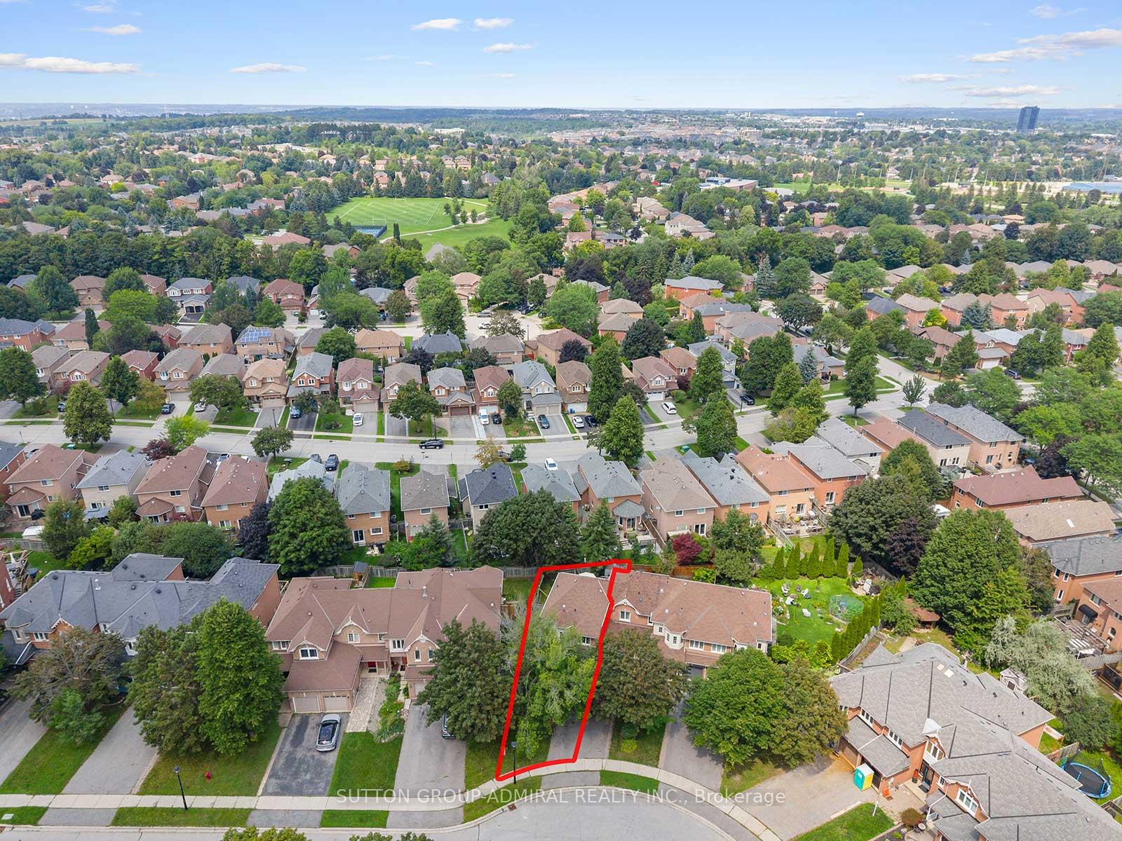 Photo 47 of 267 Warner Crescent, Newmarket, Summerhill Estates — HOMEH