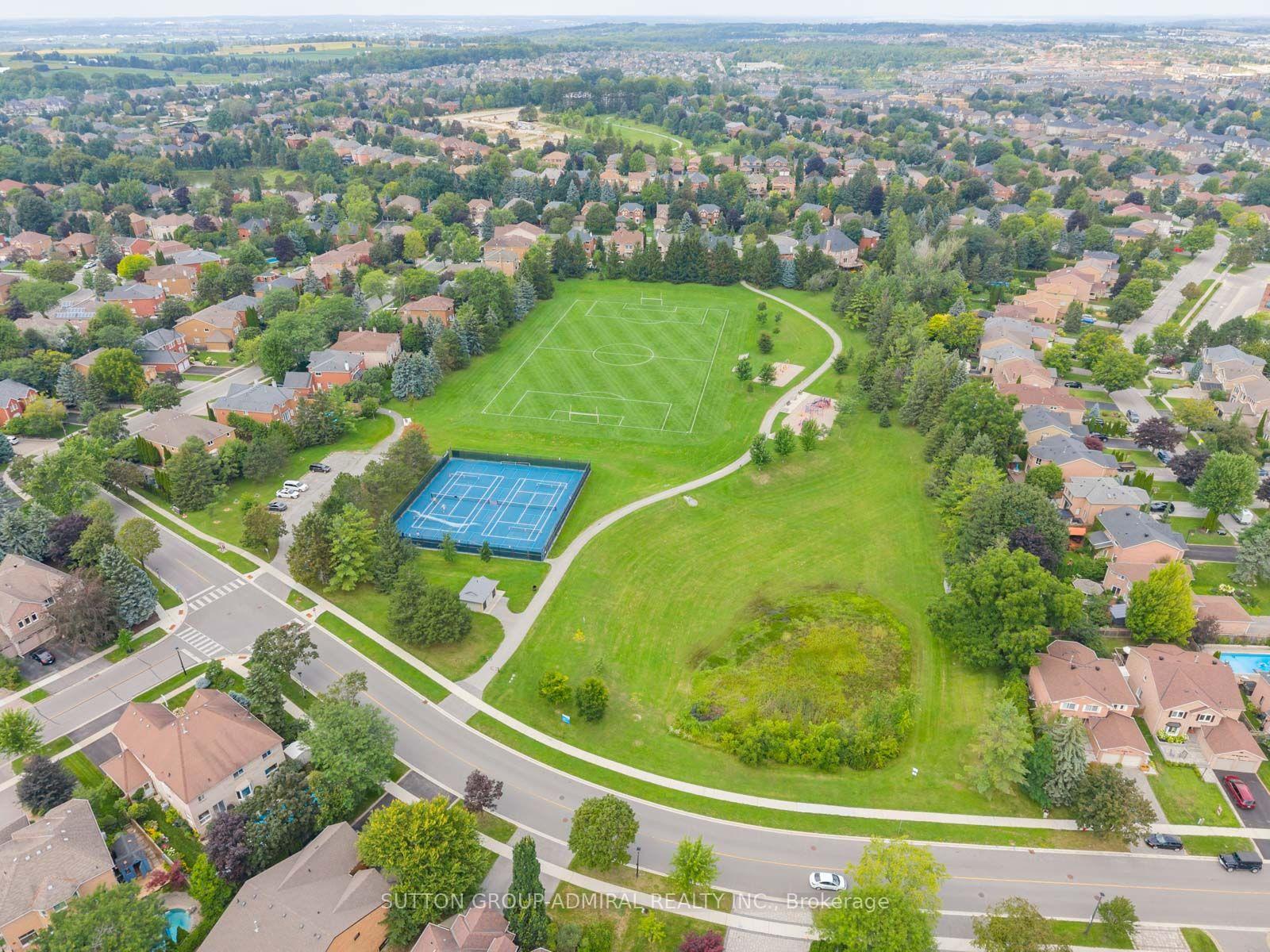 Photo 50 of 267 Warner Crescent, Newmarket, Summerhill Estates — HOMEH