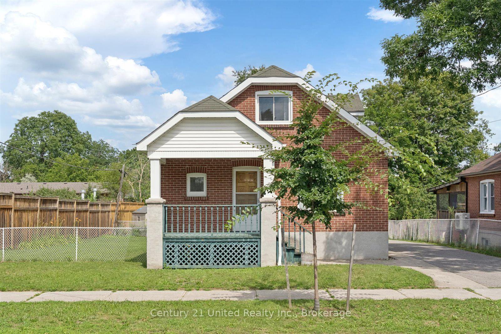 Photo 2 of 72 Kent Street, Peterborough, Town Ward 3 — HOMEH
