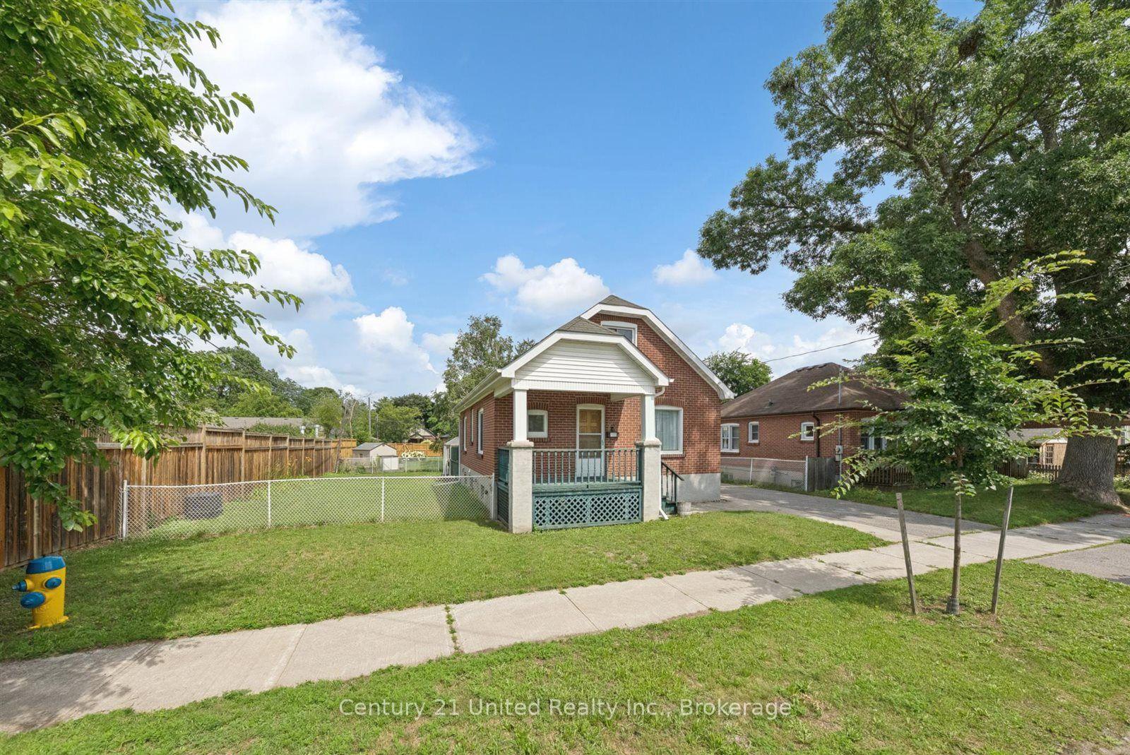 Photo 3 of 72 Kent Street, Peterborough, Town Ward 3 — HOMEH