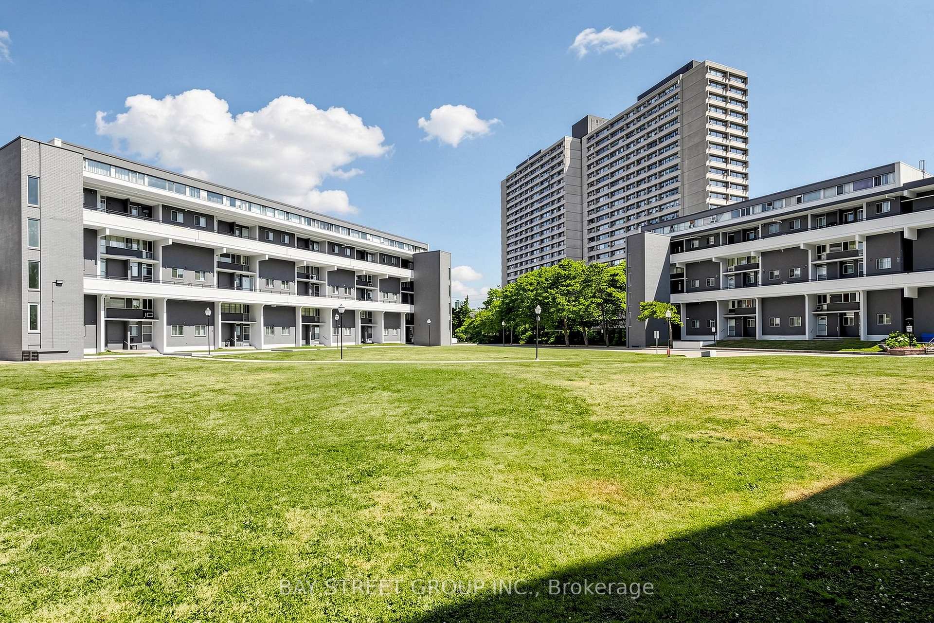 Photo of Unit 302, 55 Sunny Glenway