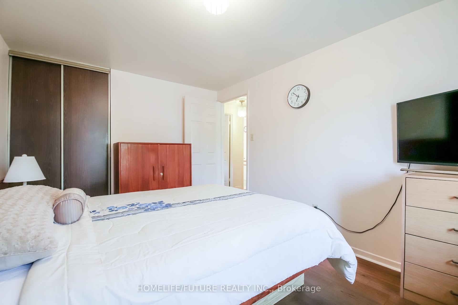 Photo 33 of 207 Michael Boulevard, Whitby, Lynde Creek — HOMEH