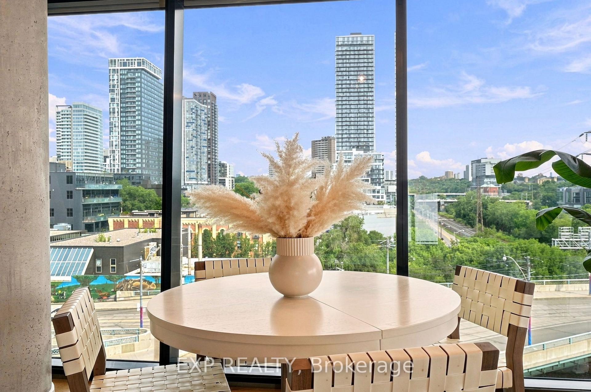 Photo 10 of Unit 604, 51 Trolley Crescent, Toronto, Moss Park — HOMEH