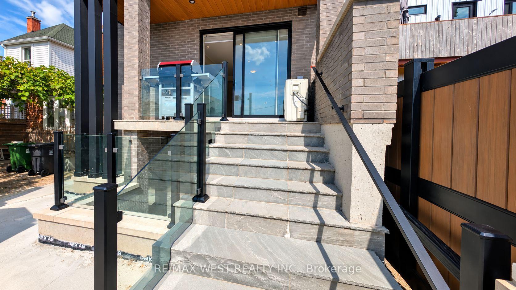 Photo 52 of Unit Main Floor, 93 Hatherley Road, Toronto, Caledonia-Fairbank — HOMEH