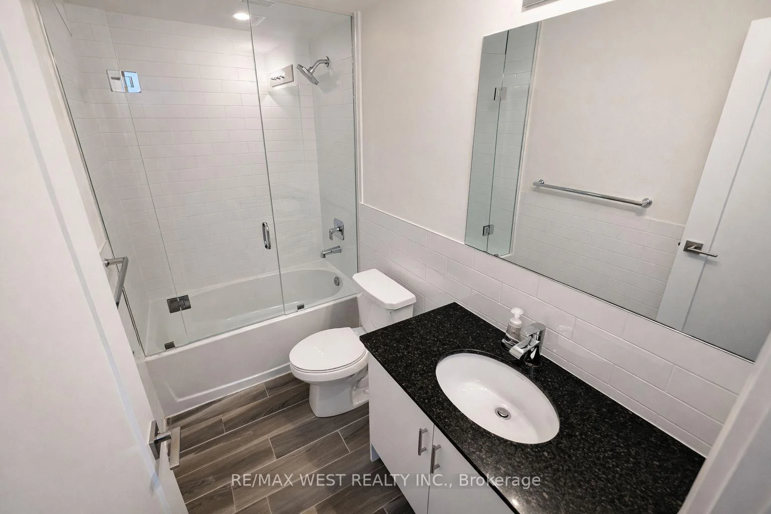 Photo 30 of Unit Main Floor, 93 Hatherley Road, Toronto, Caledonia-Fairbank — HOMEH