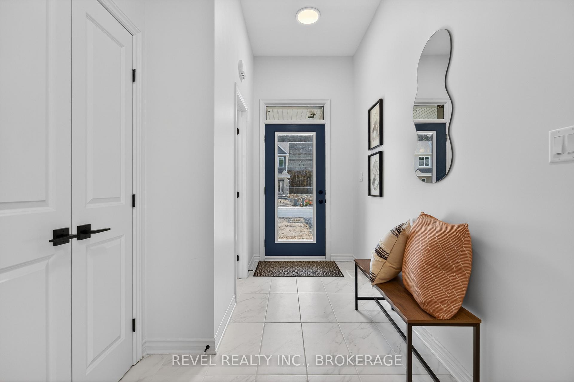 Photo 5 of 326 Dockside Drive, Kingston, Kingston East (Incl Barret Crt) — HOMEH