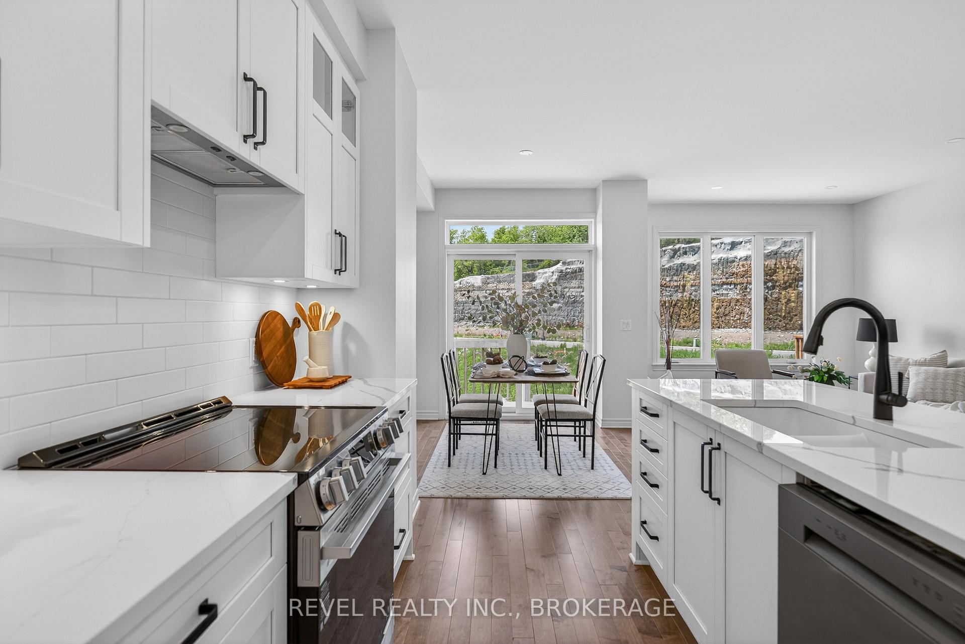 Photo 11 of 326 Dockside Drive, Kingston, Kingston East (Incl Barret Crt) — HOMEH