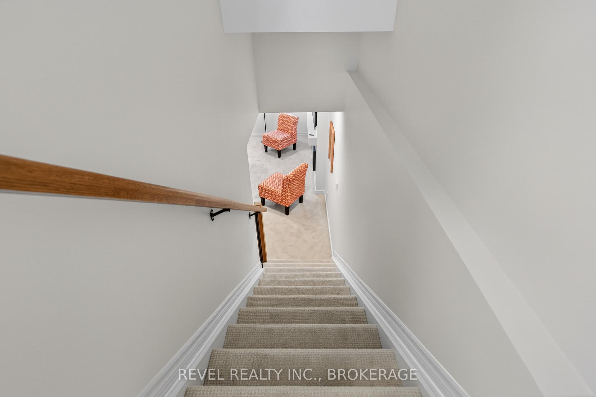 Photo 34 of 326 Dockside Drive, Kingston, Kingston East (Incl Barret Crt) — HOMEH