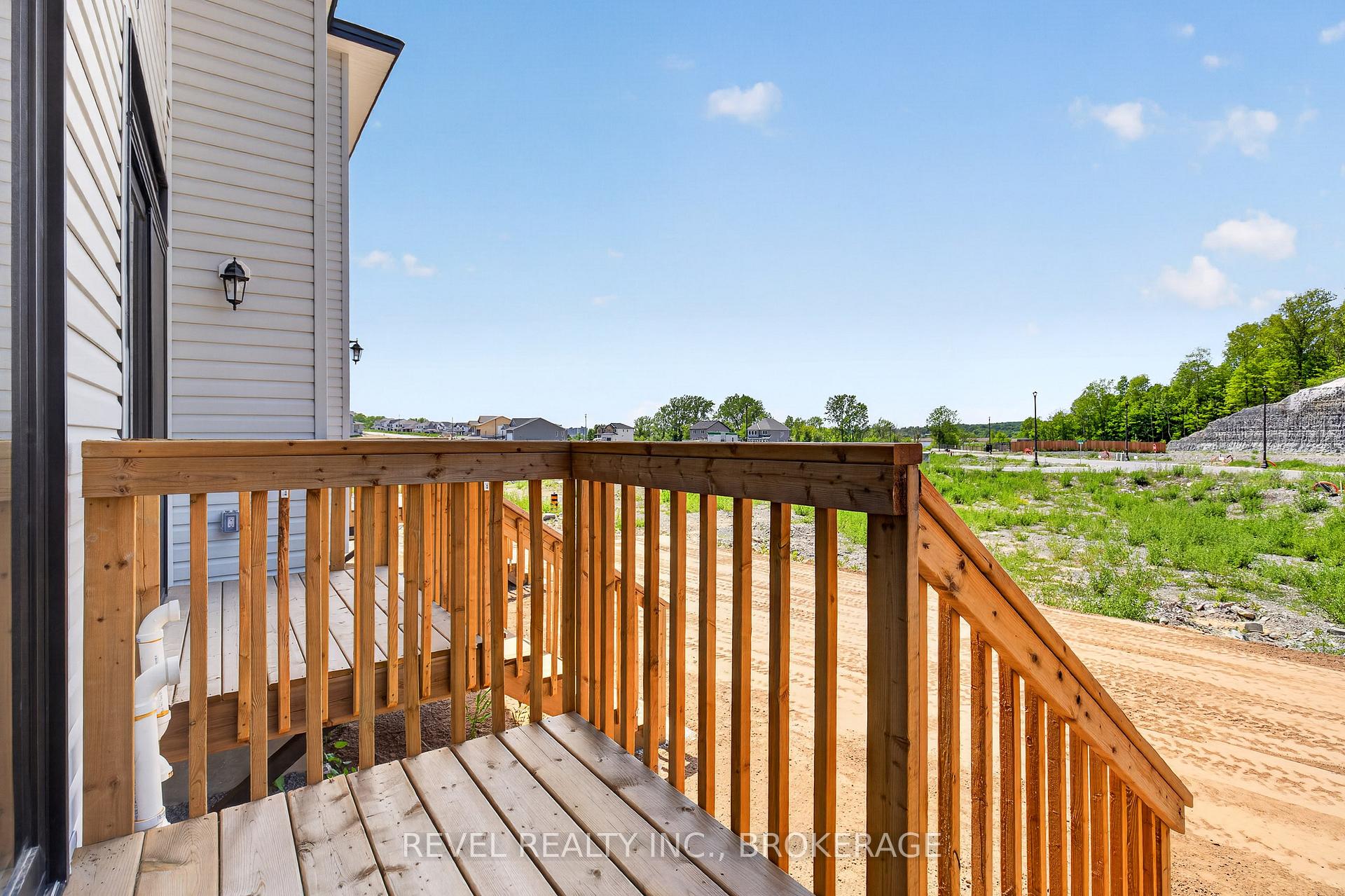 Photo 42 of 326 Dockside Drive, Kingston, Kingston East (Incl Barret Crt) — HOMEH