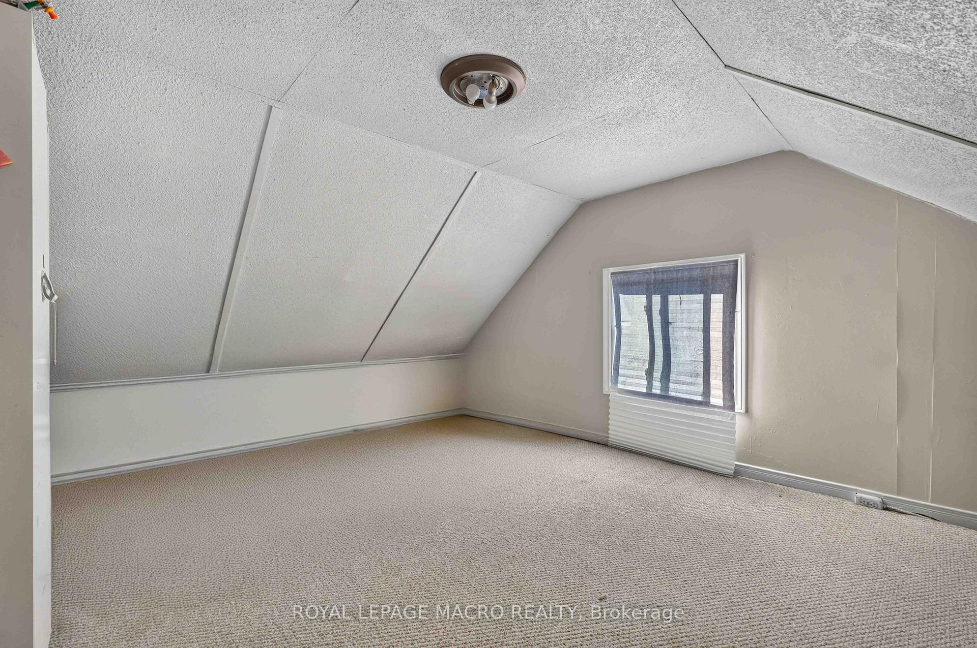 Photo 18 of 54 East 23rd Street, Hamilton, Eastmount — HOMEH