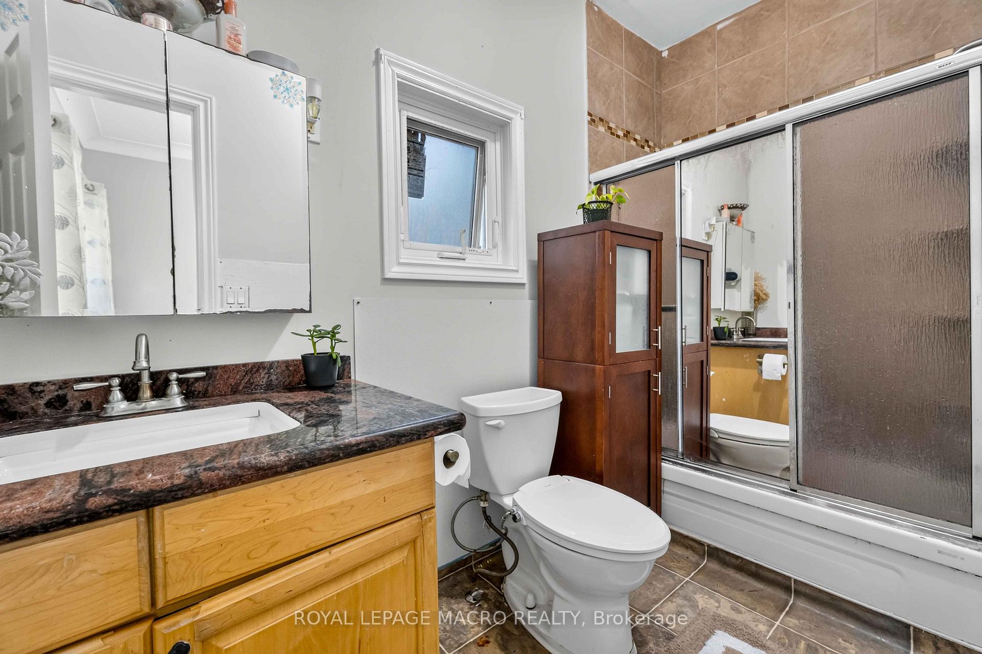 Photo 22 of 54 East 23rd Street, Hamilton, Eastmount — HOMEH