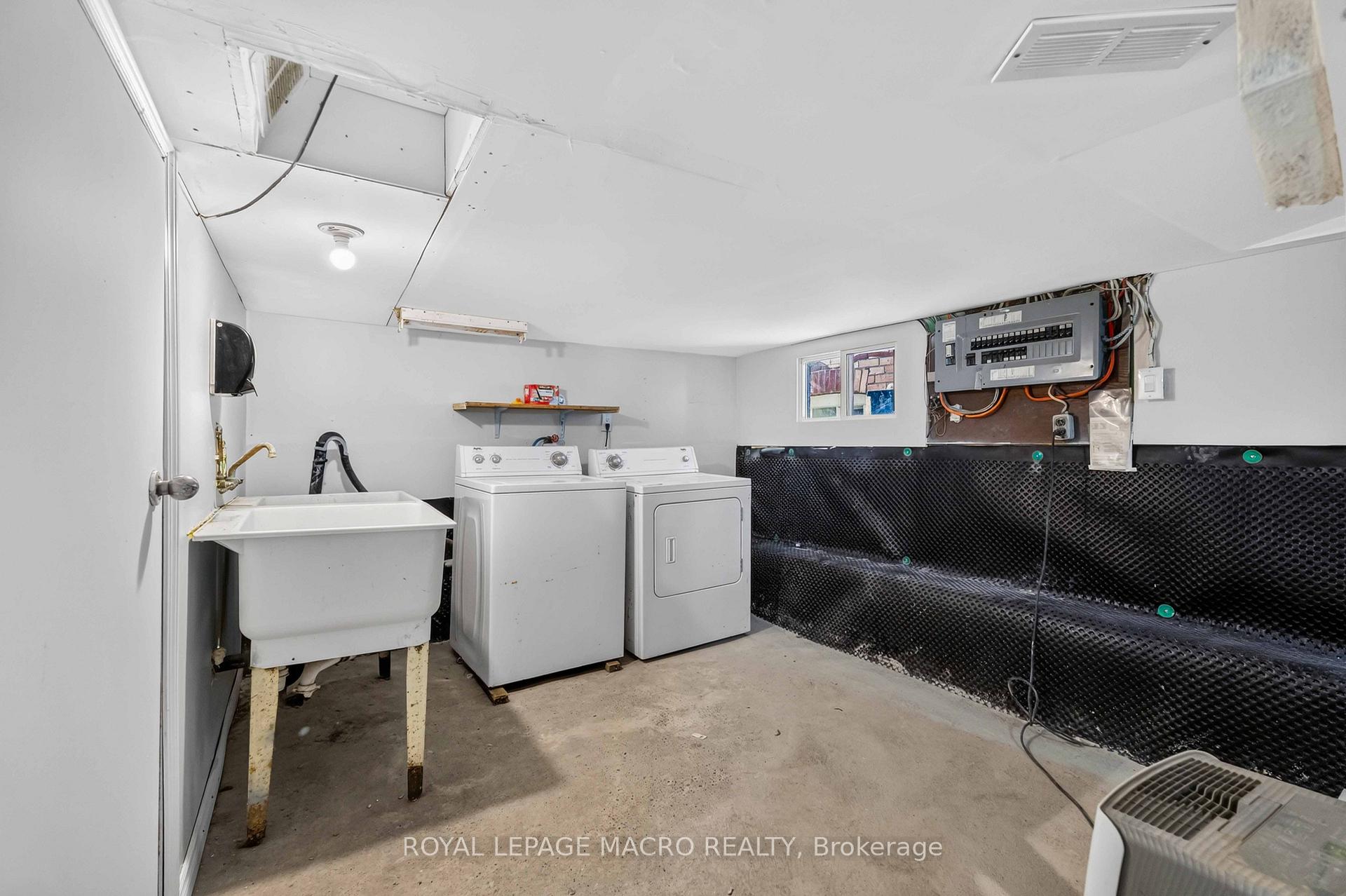 Photo 24 of 54 East 23rd Street, Hamilton, Eastmount — HOMEH