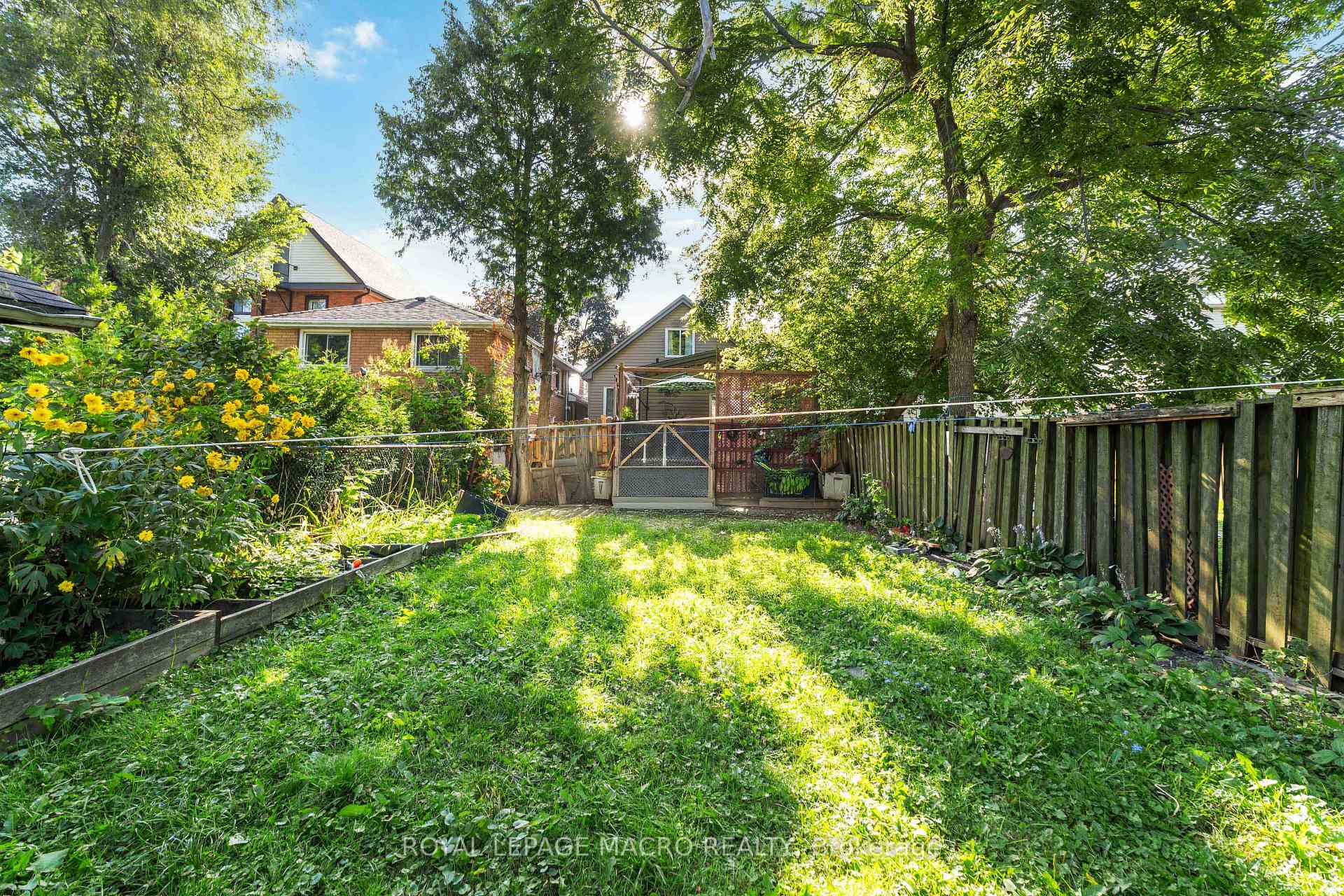 Photo 31 of 54 East 23rd Street, Hamilton, Eastmount — HOMEH