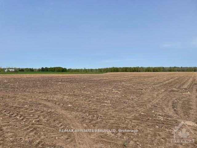 Photo 3 of 505 Bennett Road, North Grenville, North Grenville Twp (Kemptville East) — HOMEH