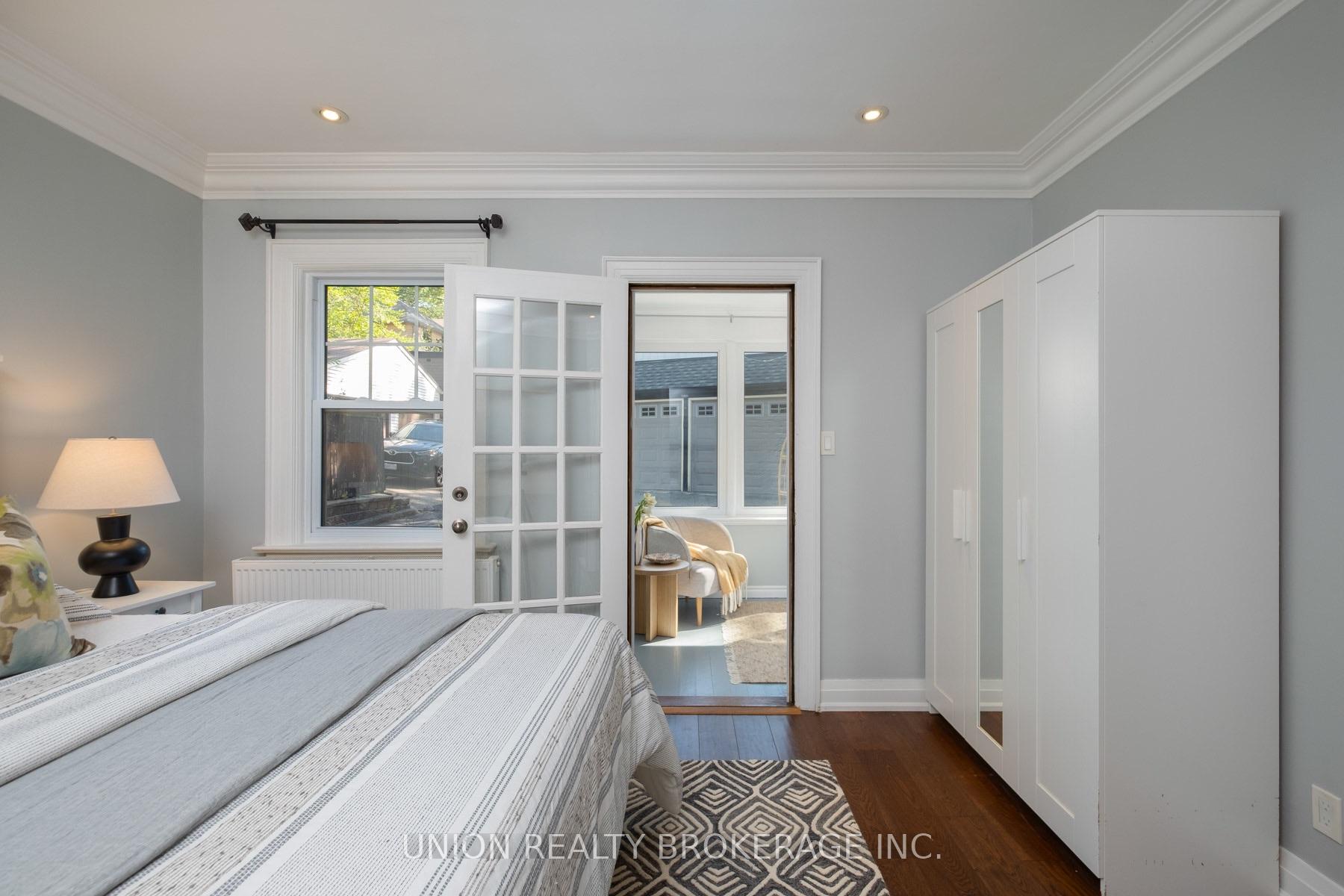 Photo 8 of 55 Pine Crescent, Toronto, The Beaches — HOMEH
