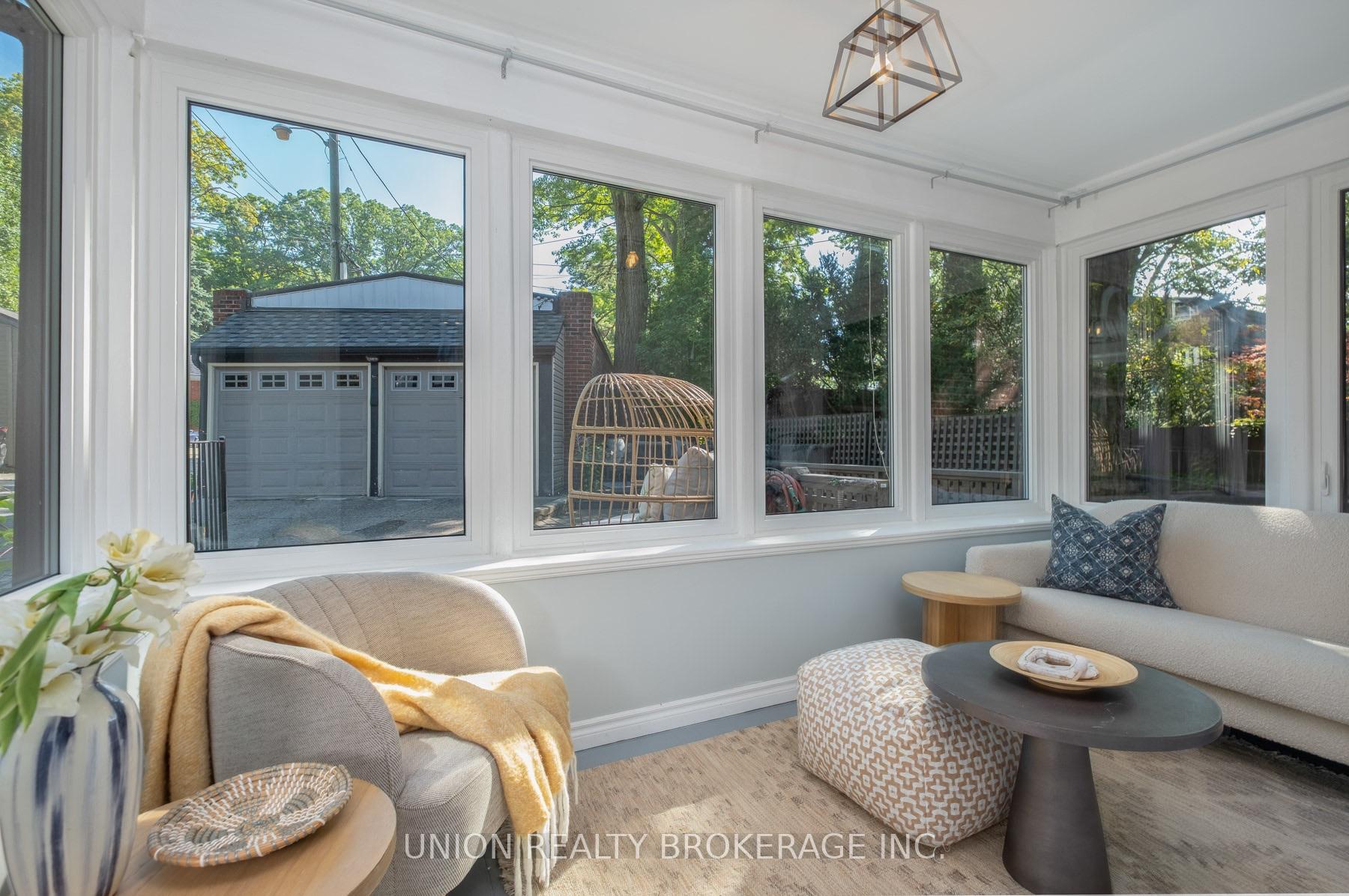 Photo 9 of 55 Pine Crescent, Toronto, The Beaches — HOMEH