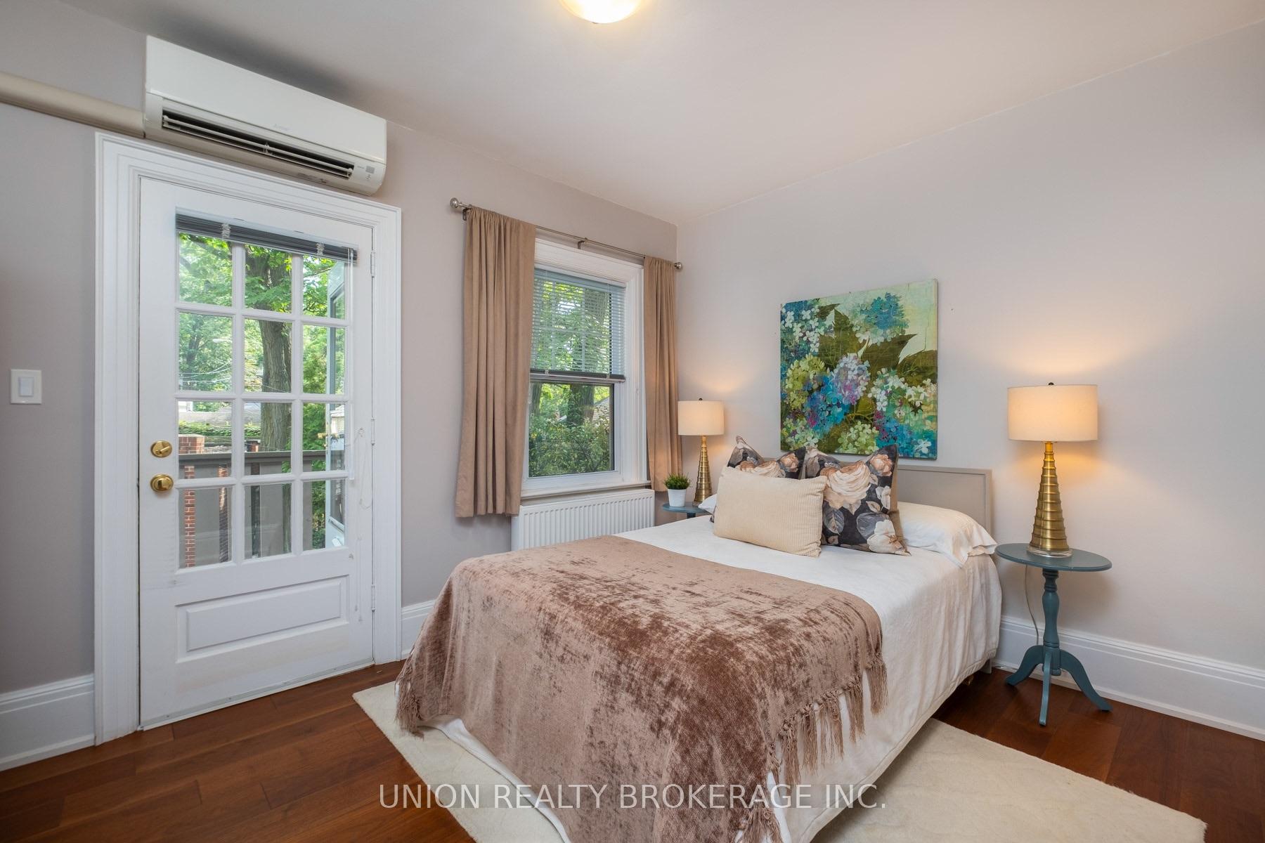 Photo 20 of 55 Pine Crescent, Toronto, The Beaches — HOMEH