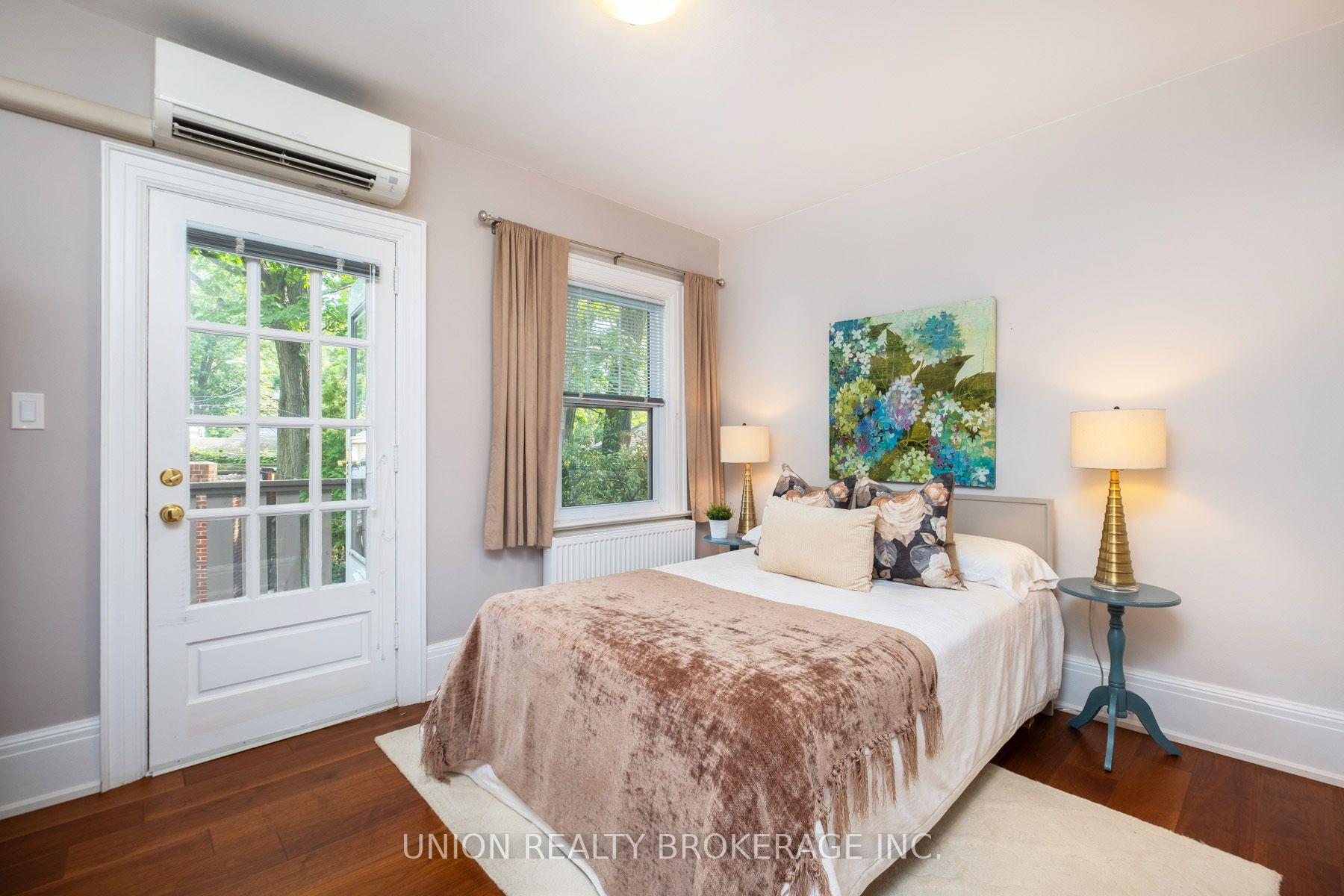 Photo 23 of 55 Pine Crescent, Toronto, The Beaches — HOMEH