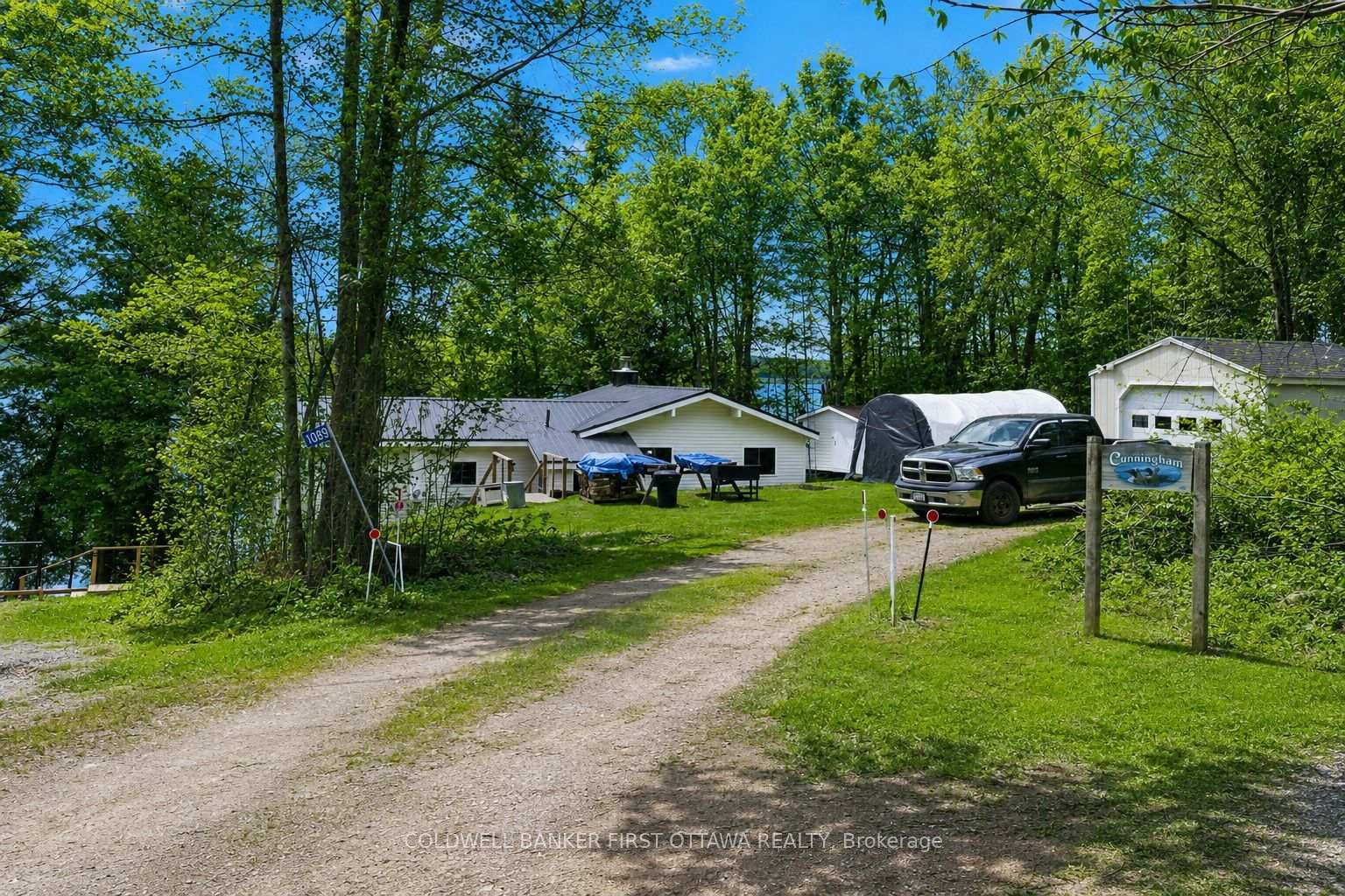 Photo 4 of 1091 Big Clear Lane, Frontenac, Frontenac Centre — HOMEH