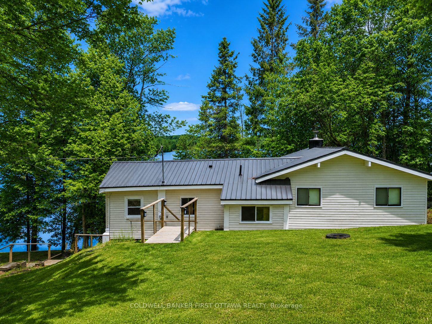 Photo 9 of 1091 Big Clear Lane, Frontenac, Frontenac Centre — HOMEH