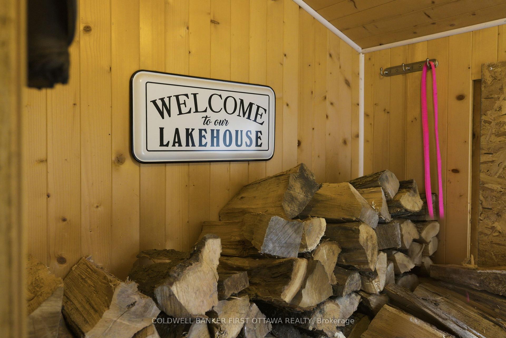 Photo 13 of 1091 Big Clear Lane, Frontenac, Frontenac Centre — HOMEH
