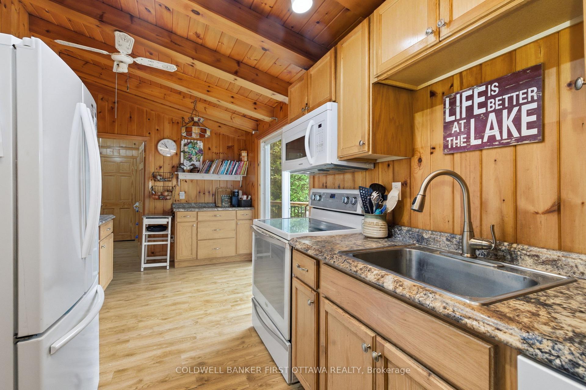 Photo 19 of 1091 Big Clear Lane, Frontenac, Frontenac Centre — HOMEH