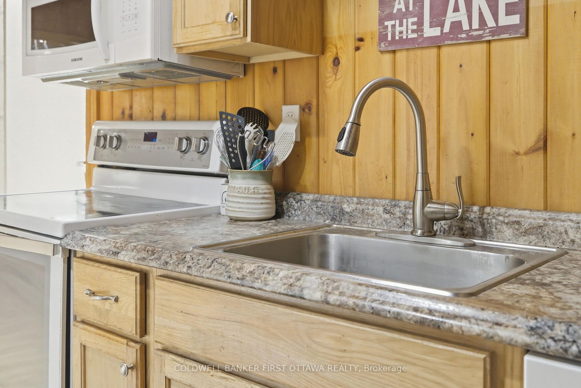Photo 22 of 1091 Big Clear Lane, Frontenac, Frontenac Centre — HOMEH