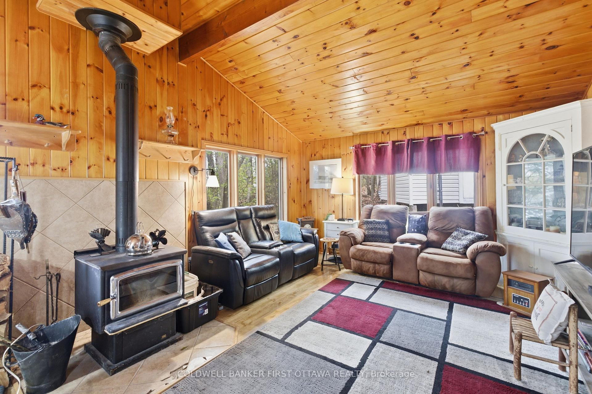 Photo 26 of 1091 Big Clear Lane, Frontenac, Frontenac Centre — HOMEH