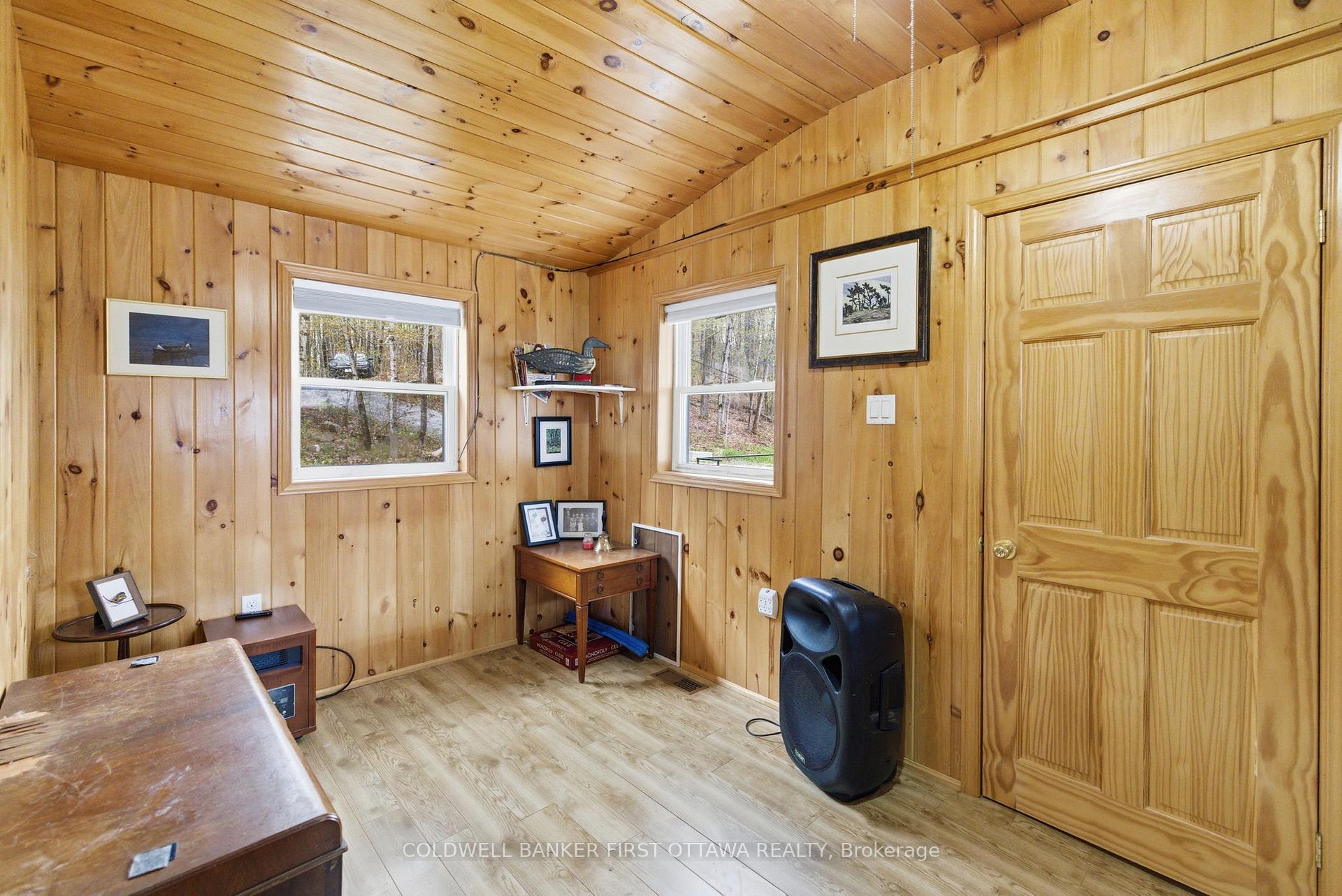 Photo 33 of 1091 Big Clear Lane, Frontenac, Frontenac Centre — HOMEH