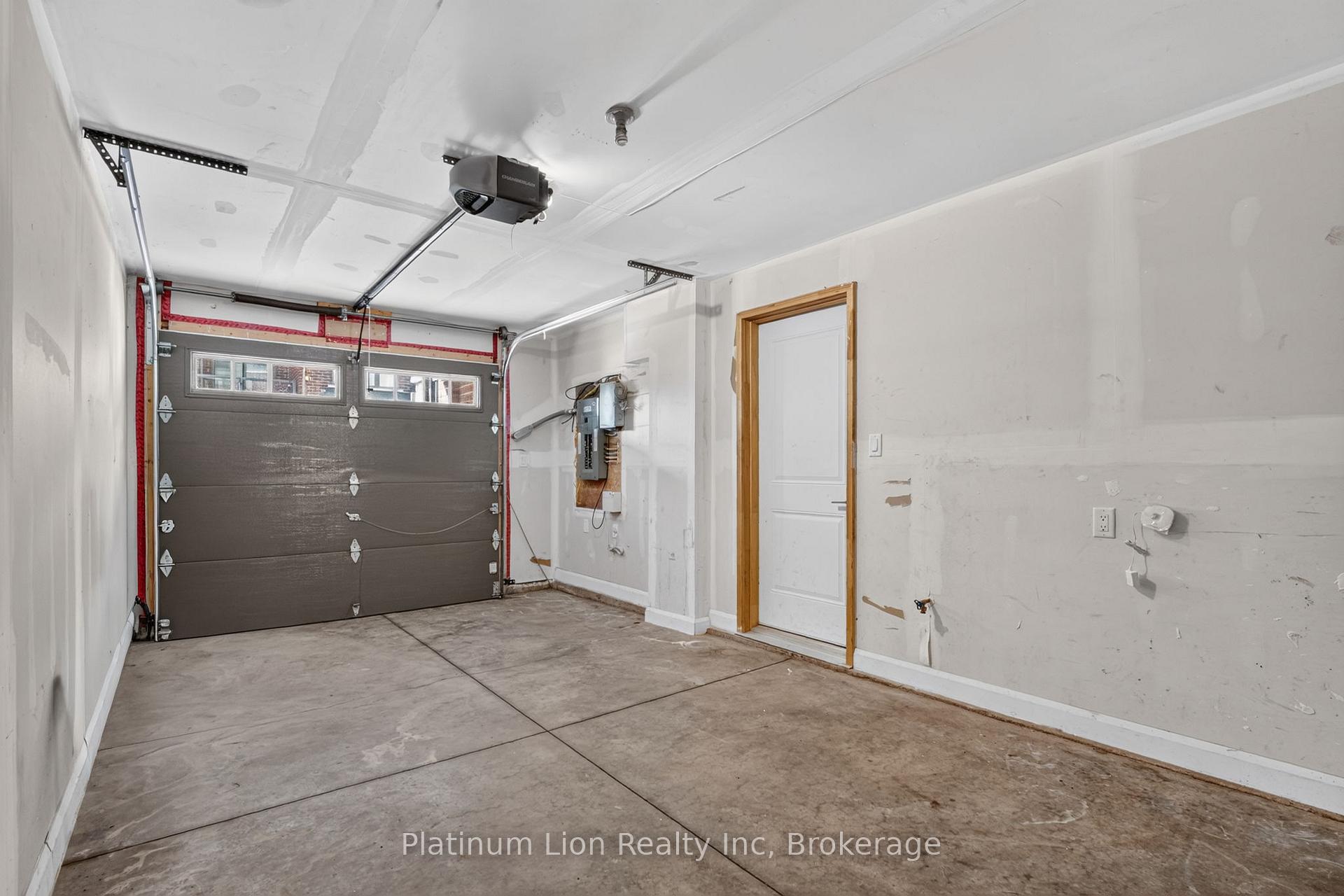 Photo 46 of Unit 66, 1169 Garner Road E, Hamilton, Meadowlands — HOMEH