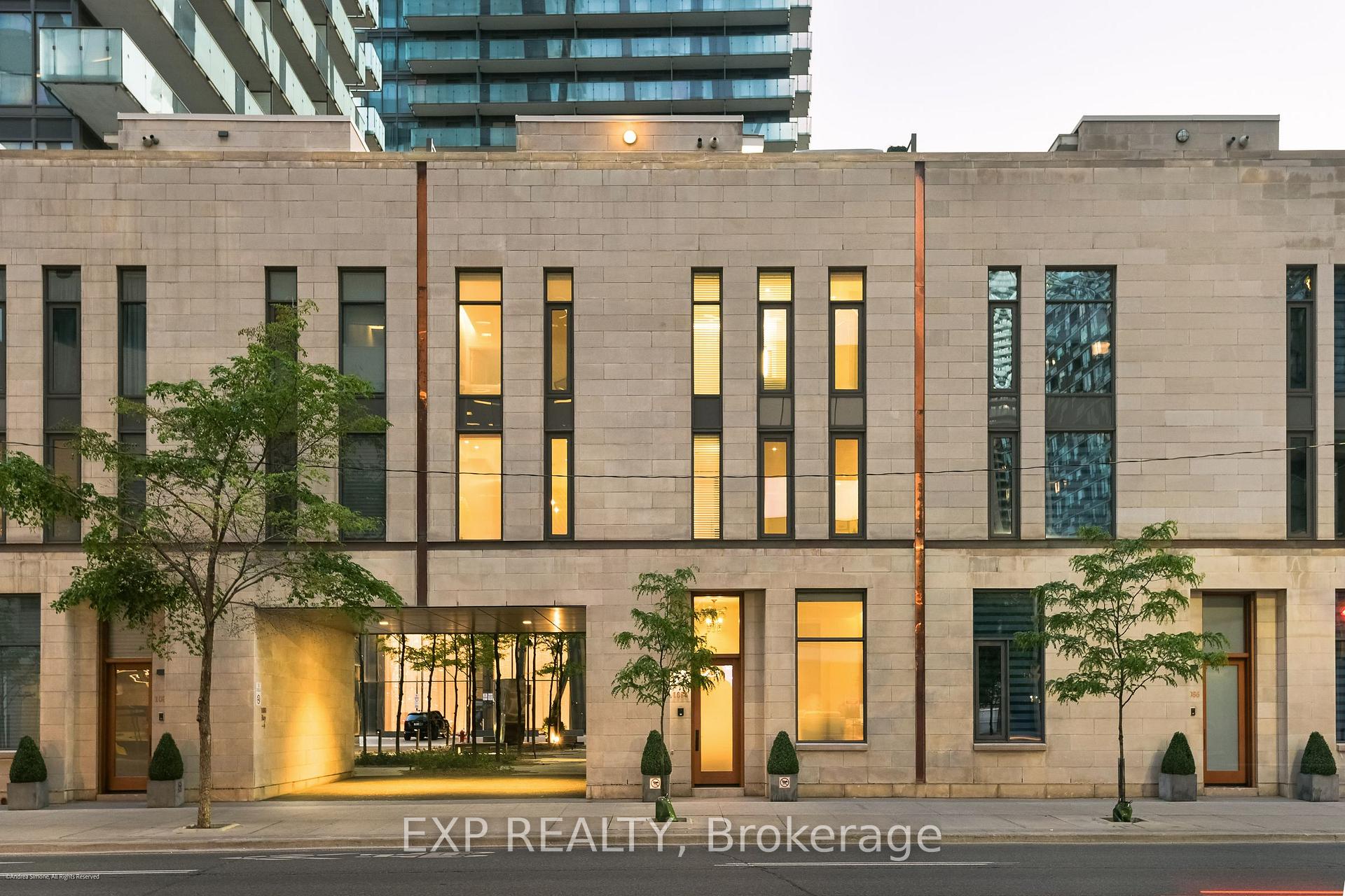 Photo 1 of 1084 Bay Street, Toronto, Bay Street Corridor — HOMEH