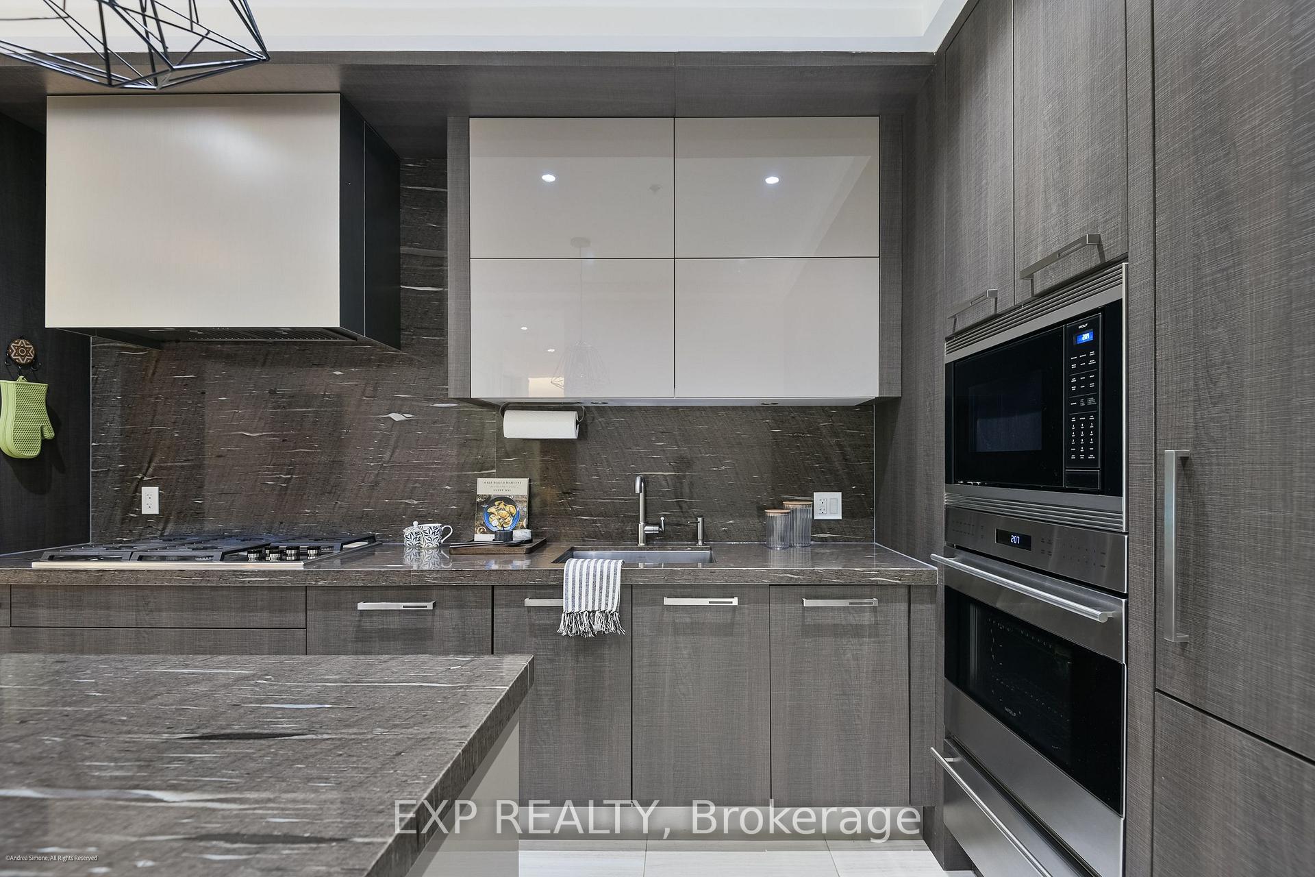 Photo 16 of 1084 Bay Street, Toronto, Bay Street Corridor — HOMEH