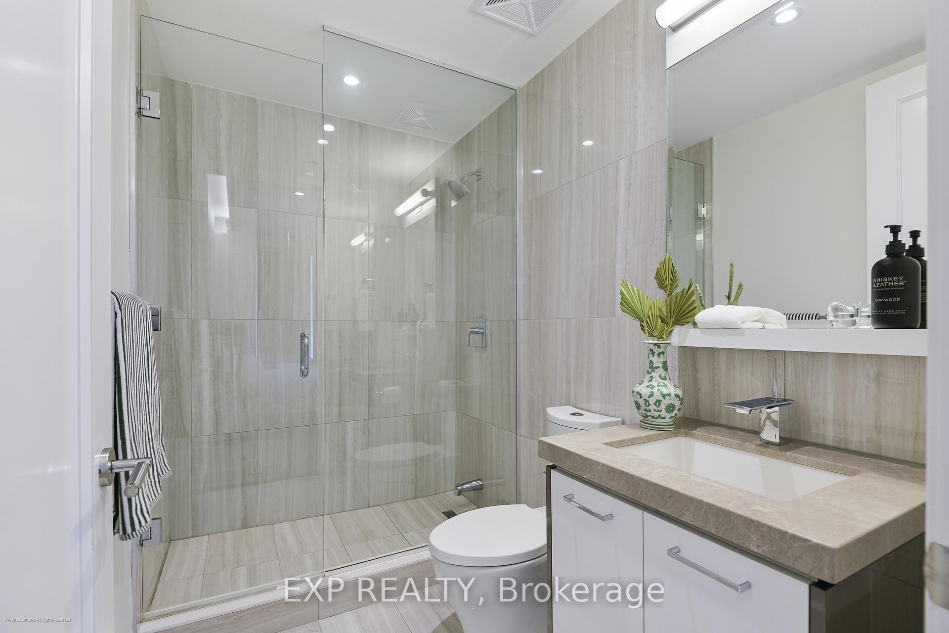 Photo 24 of 1084 Bay Street, Toronto, Bay Street Corridor — HOMEH